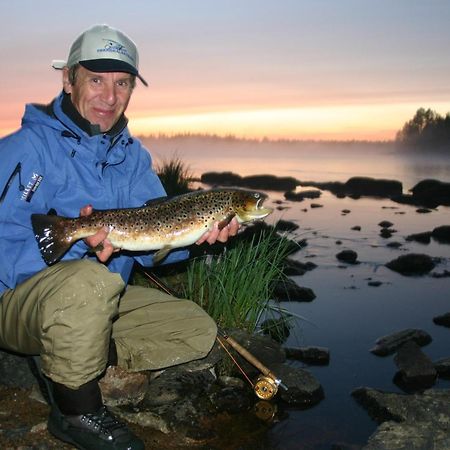 Hotelli Kainuu Kuhmo Exteriör bild